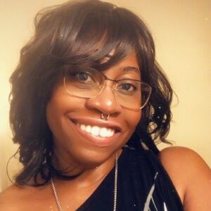 Meet your Posher, Roshele